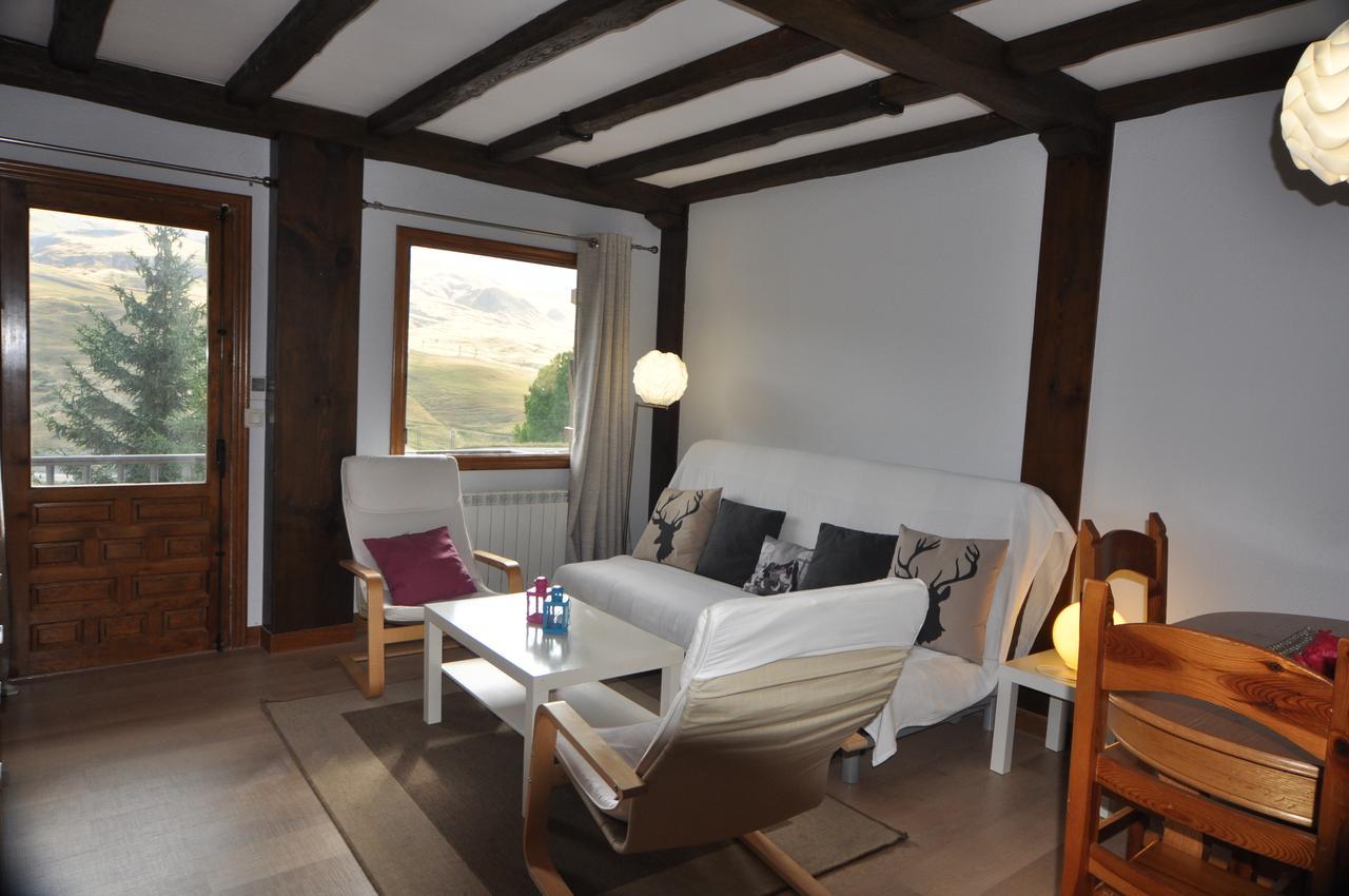 Apartamentos Tirol Formigal Exteriör bild